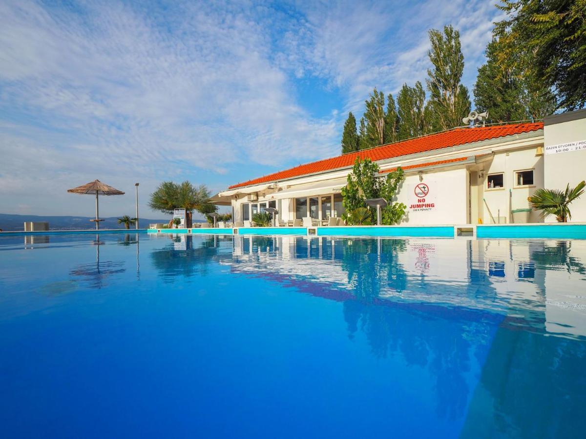 Mediteran Travel Mobile Homes Galeb أوميس المظهر الخارجي الصورة