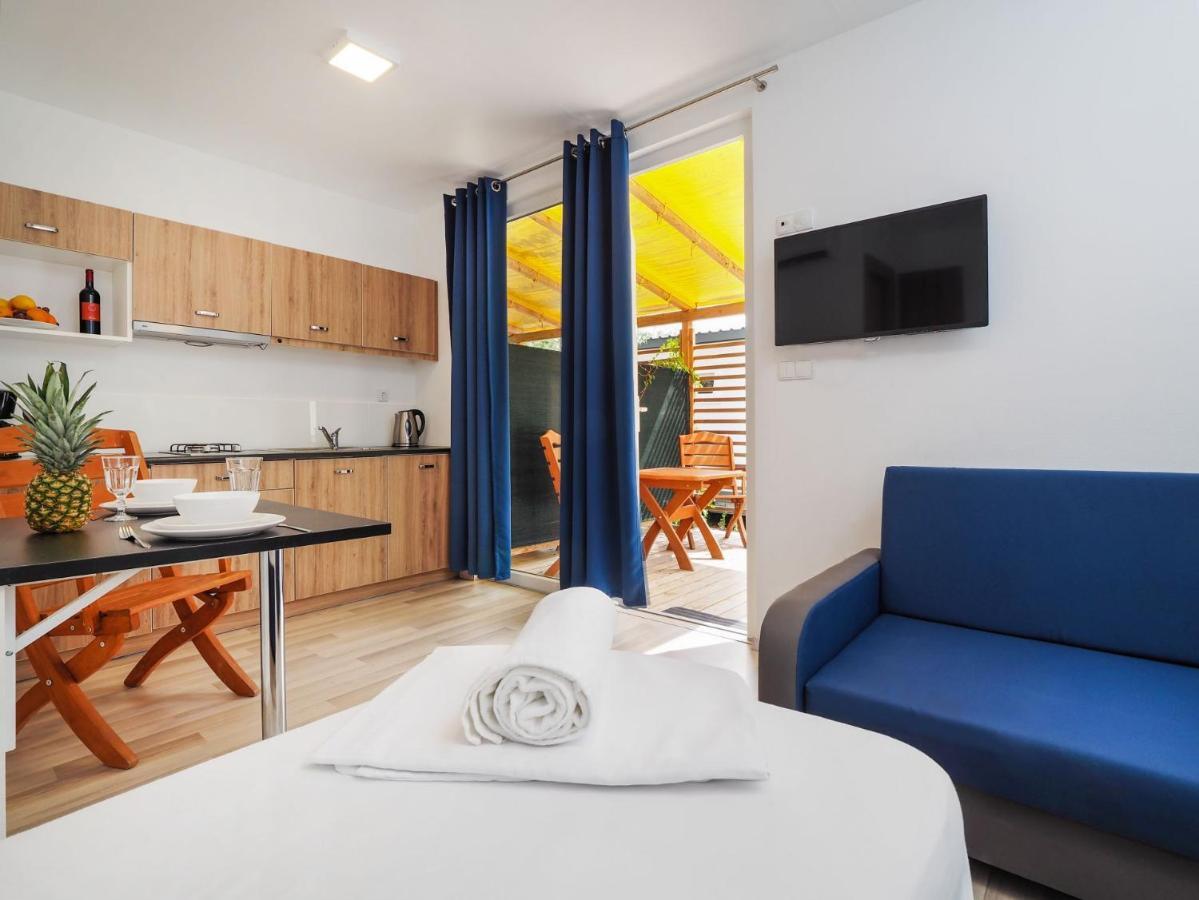 Mediteran Travel Mobile Homes Galeb أوميس المظهر الخارجي الصورة