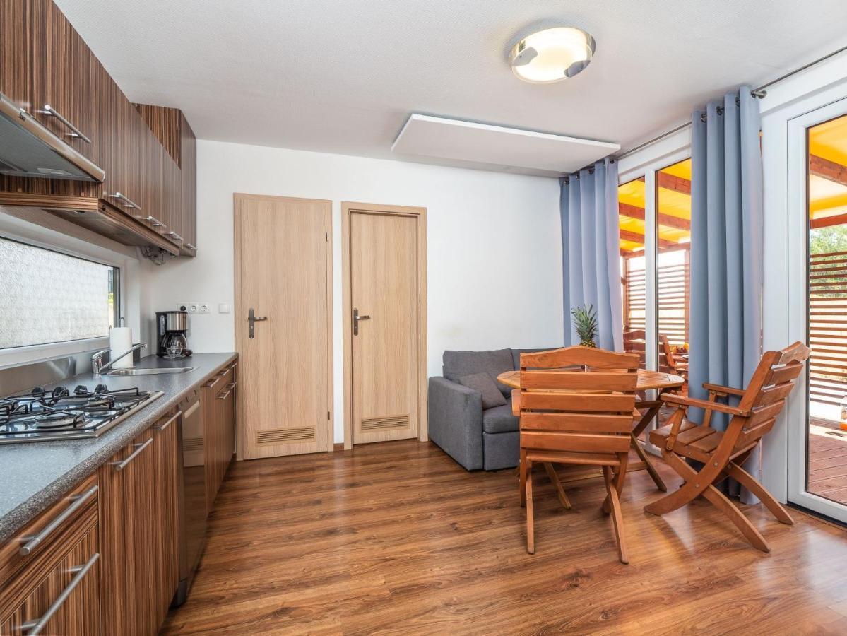 Mediteran Travel Mobile Homes Galeb أوميس المظهر الخارجي الصورة